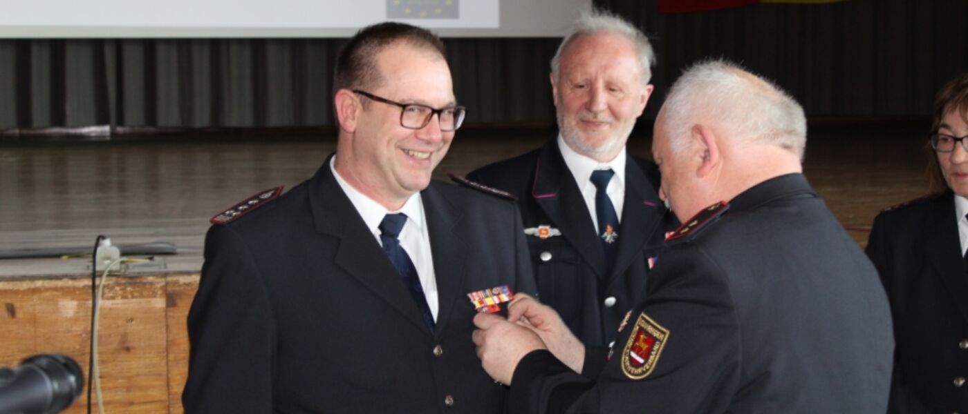 Hohe Auszeichnungen verdienter Feuerwehrkameraden der Feuerwehr Bad Saulgau 