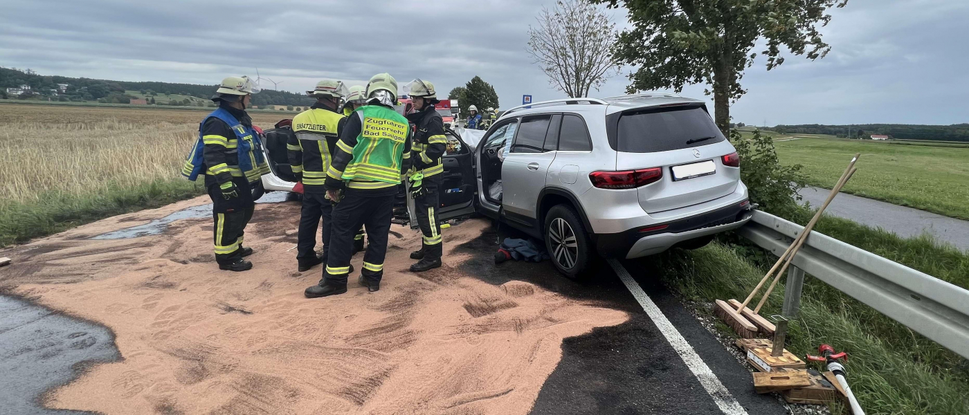 T3Y - Verkehrsunfall eingeklemmt