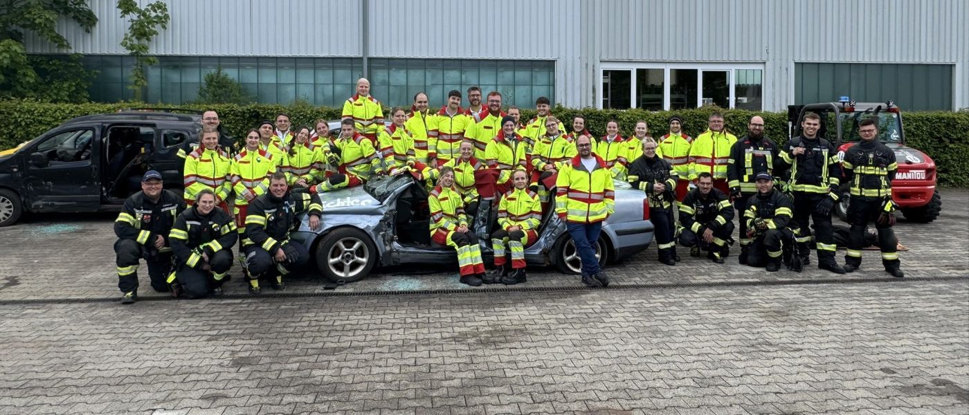 Ausbildungstag der Notfallsanitäter-Azubis des DRK-Kreisverbands Sigmaringen bei der Feuerwehr Bad Saulgau
