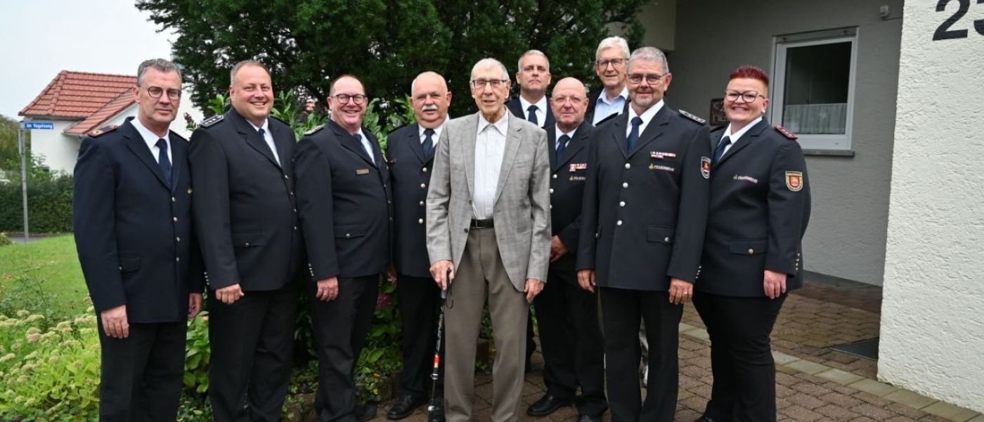 Kreisbrandmeister a. D. Heinz Michler feiert seinen 90. Geburtstag