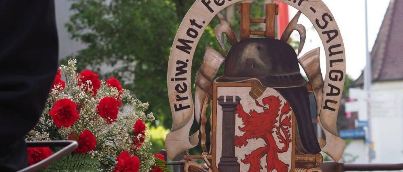 Feuerwehr-Senioren nehmen an Bächtlefestumzug teil!